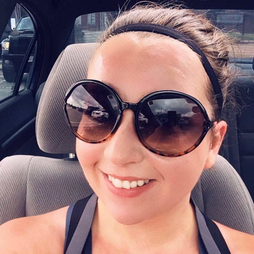 Meet your Posher, Emily